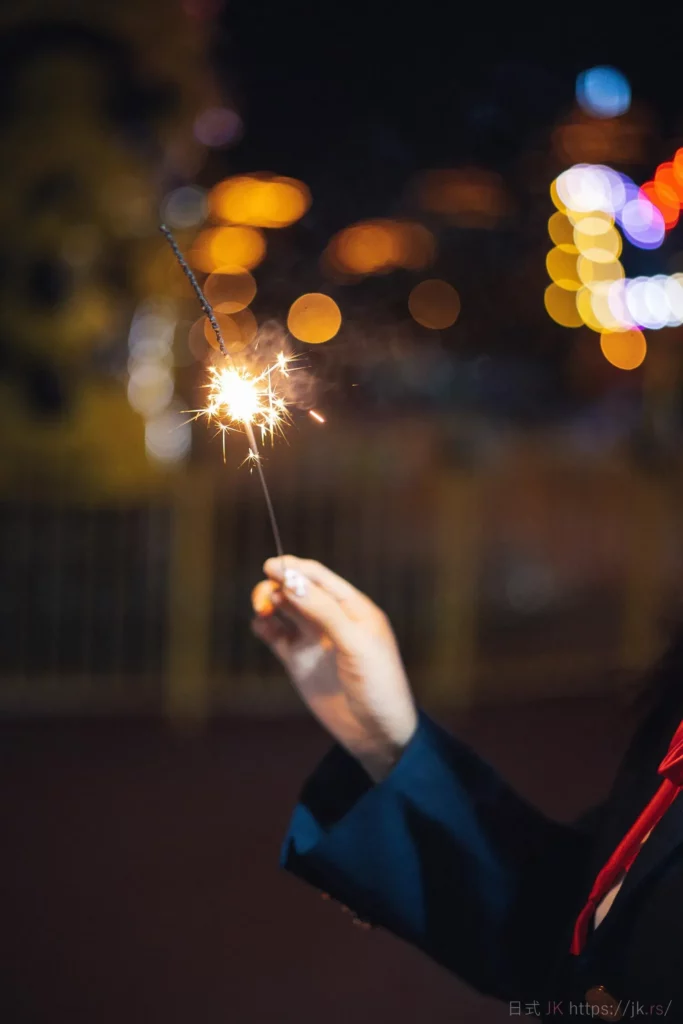 眼里是阳光，笑里是坦荡