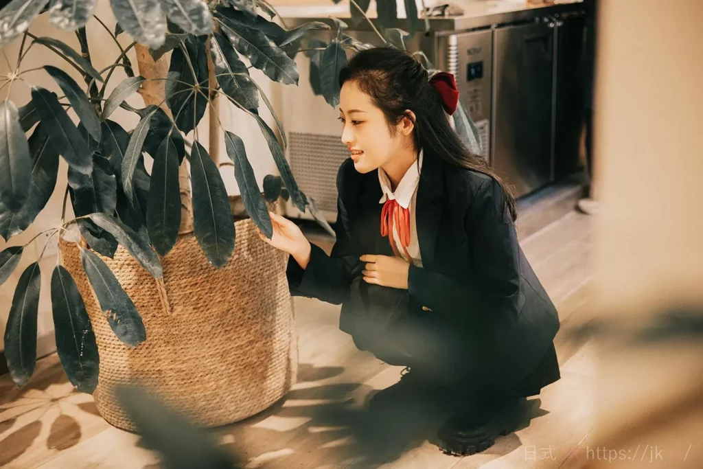 眼里是阳光，笑里是坦荡