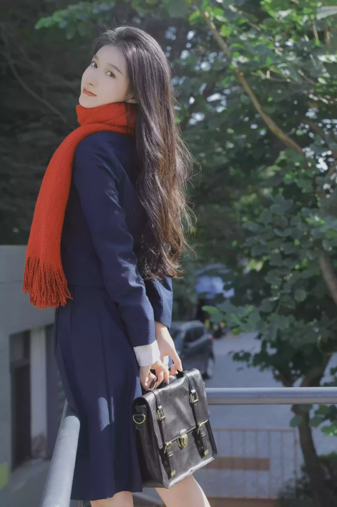 希望你的心情能像星星一样，常年闪闪发亮，偶尔躲躲乌云。