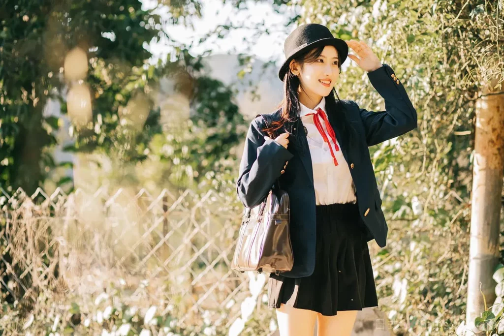 眼里是阳光，笑里是坦荡