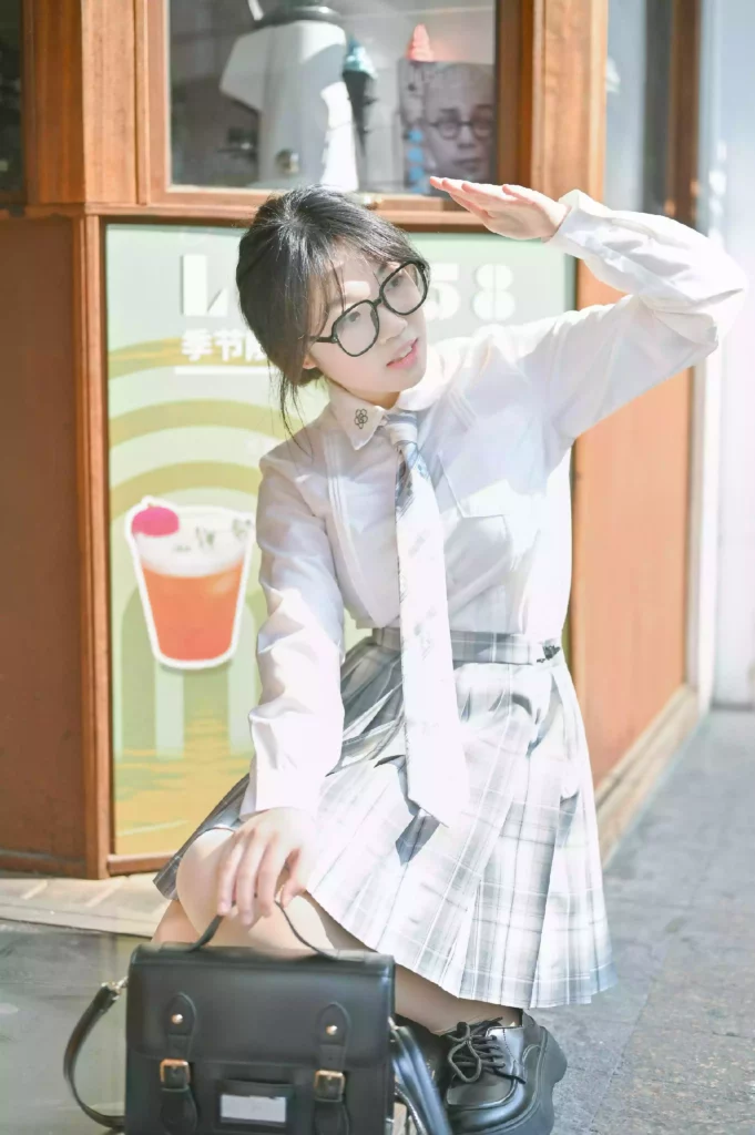 温柔当然是留给能让我开心的人啦.