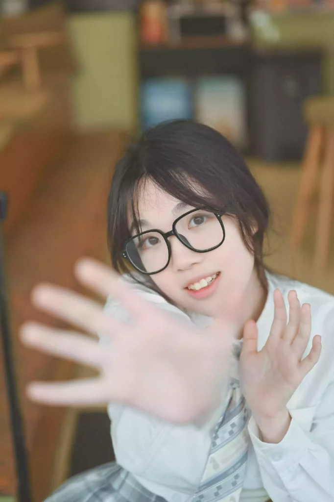 温柔当然是留给能让我开心的人啦.