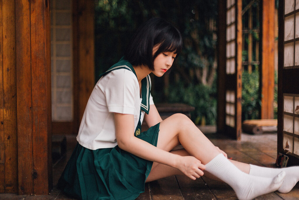 我若是游子，你便是人间。