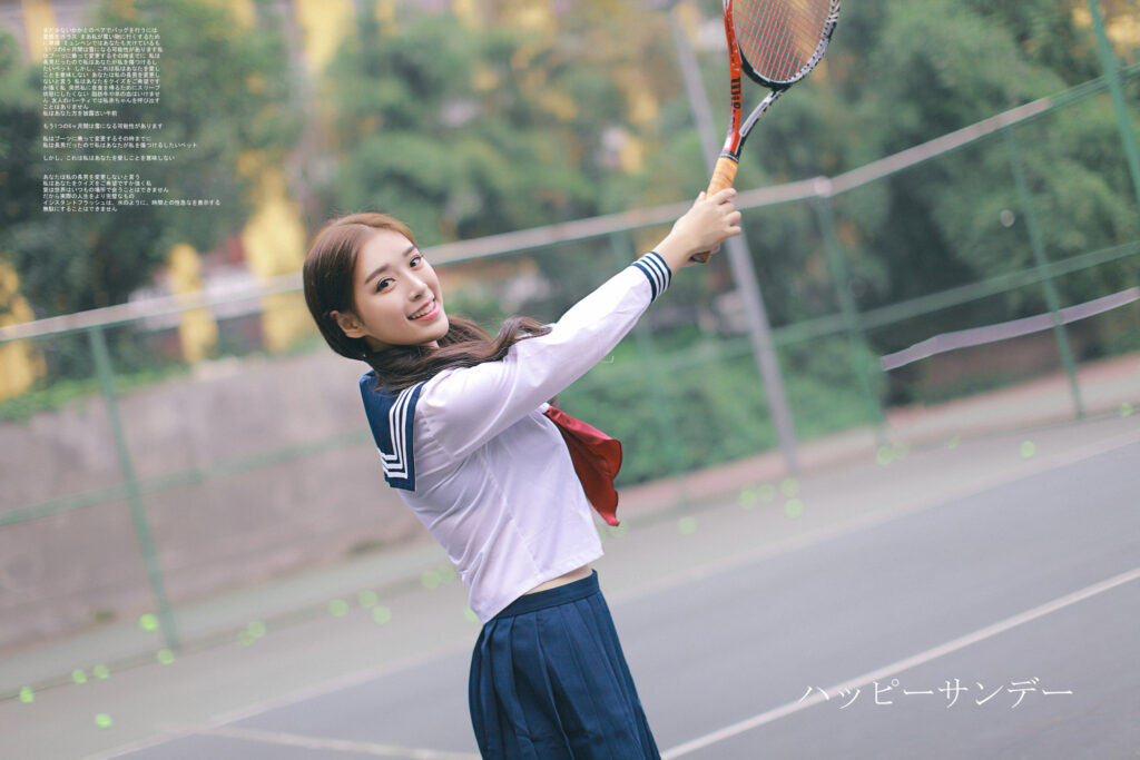 你追逐这世界，我追逐你背影。