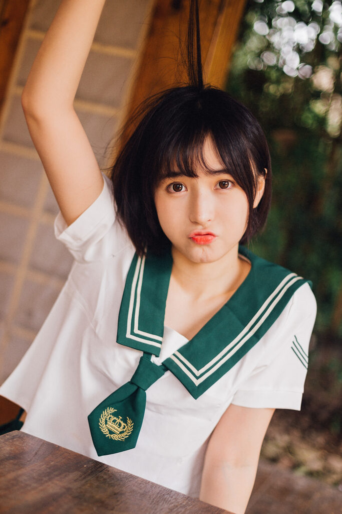 我若是游子，你便是人间。