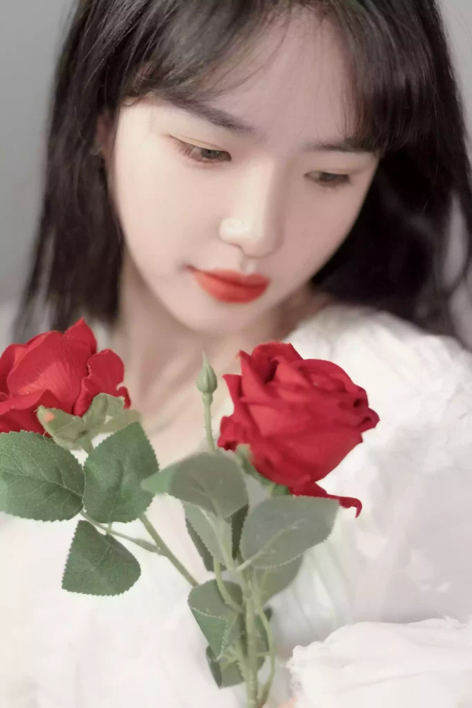 简单的喜欢最长远，懂你的人最温柔。