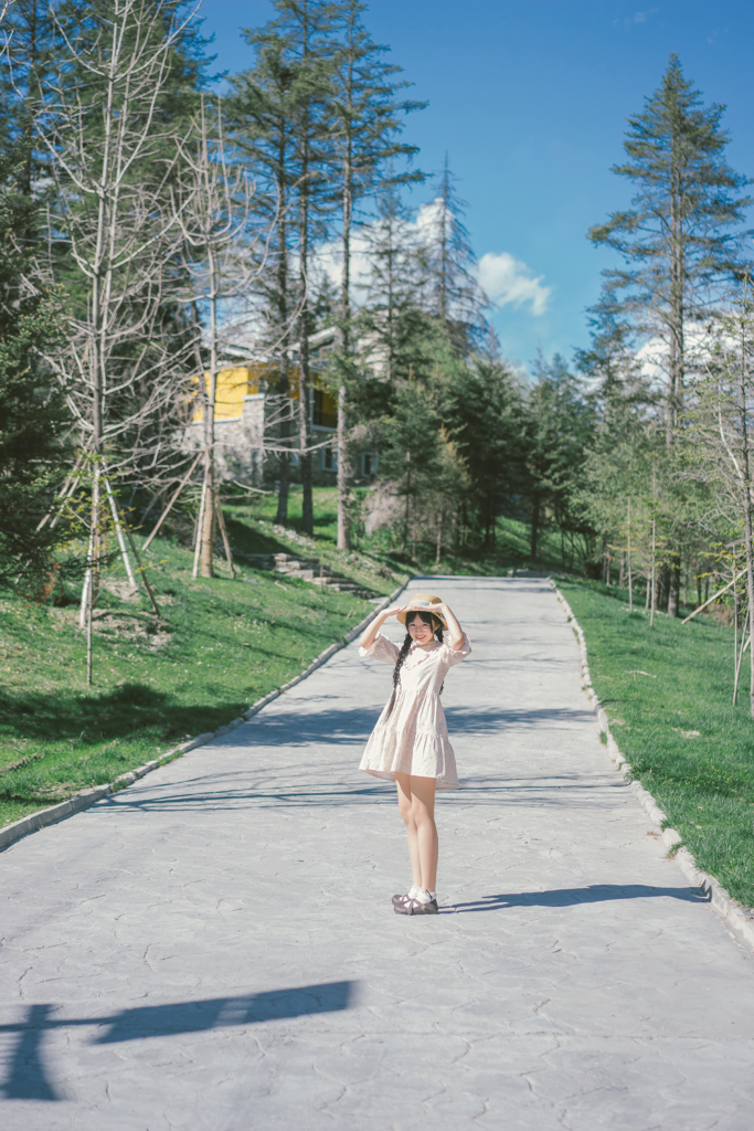 我在时光里享受温暖，我在流年里忘记花开。