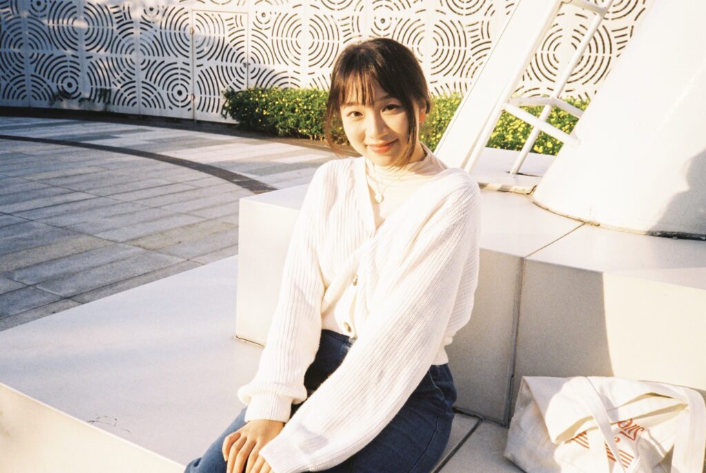 直到遇见你那一刻，我的星河才亮了起来.