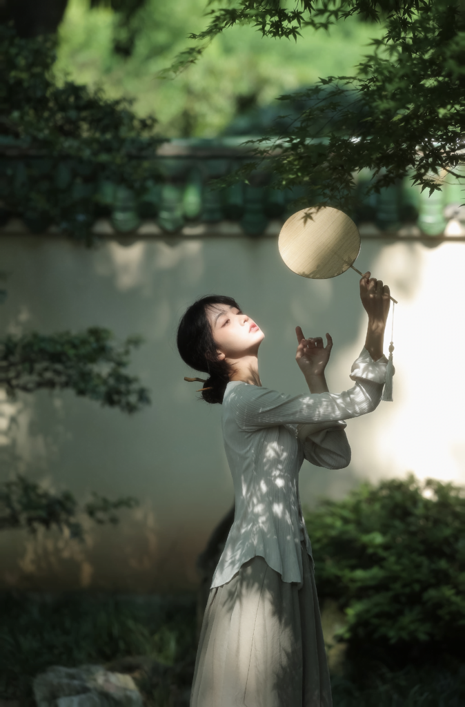 生活应该是美好又温柔的，希望你也是。