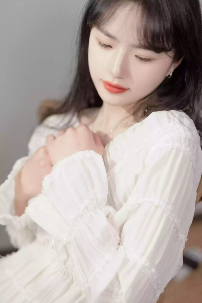 简单的喜欢最长远，懂你的人最温柔。