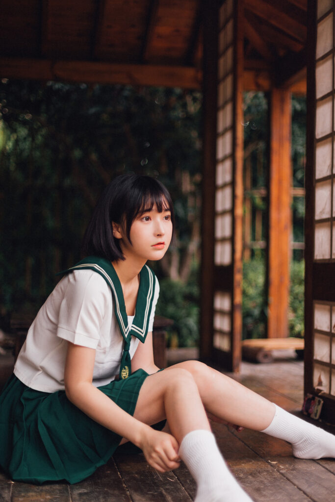 我若是游子，你便是人间。