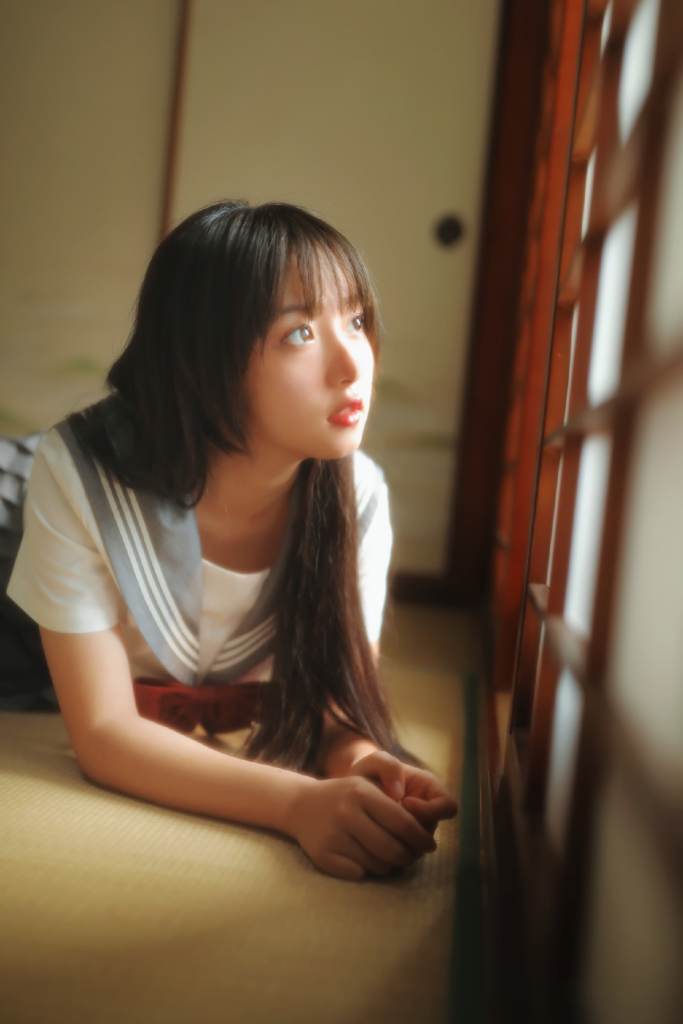 你要成为光呀，才能和那个与你相逢的人相互照亮。