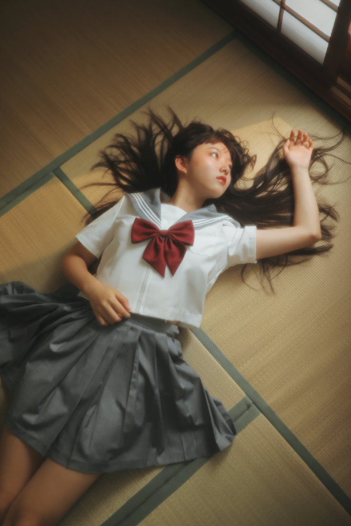 你要成为光呀，才能和那个与你相逢的人相互照亮。