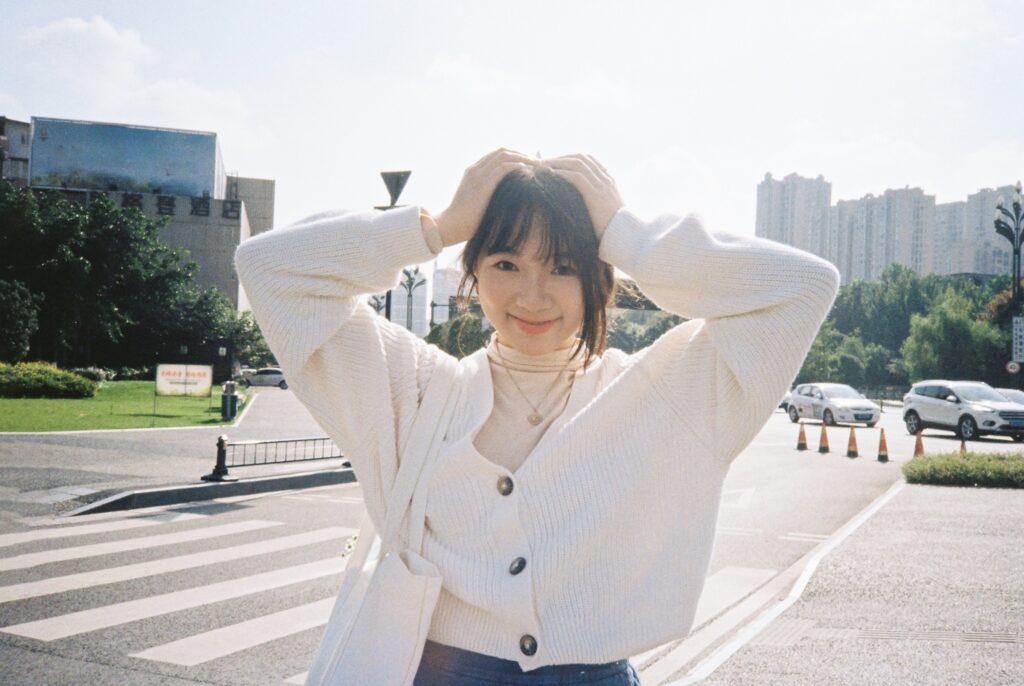 直到遇见你那一刻，我的星河才亮了起来.