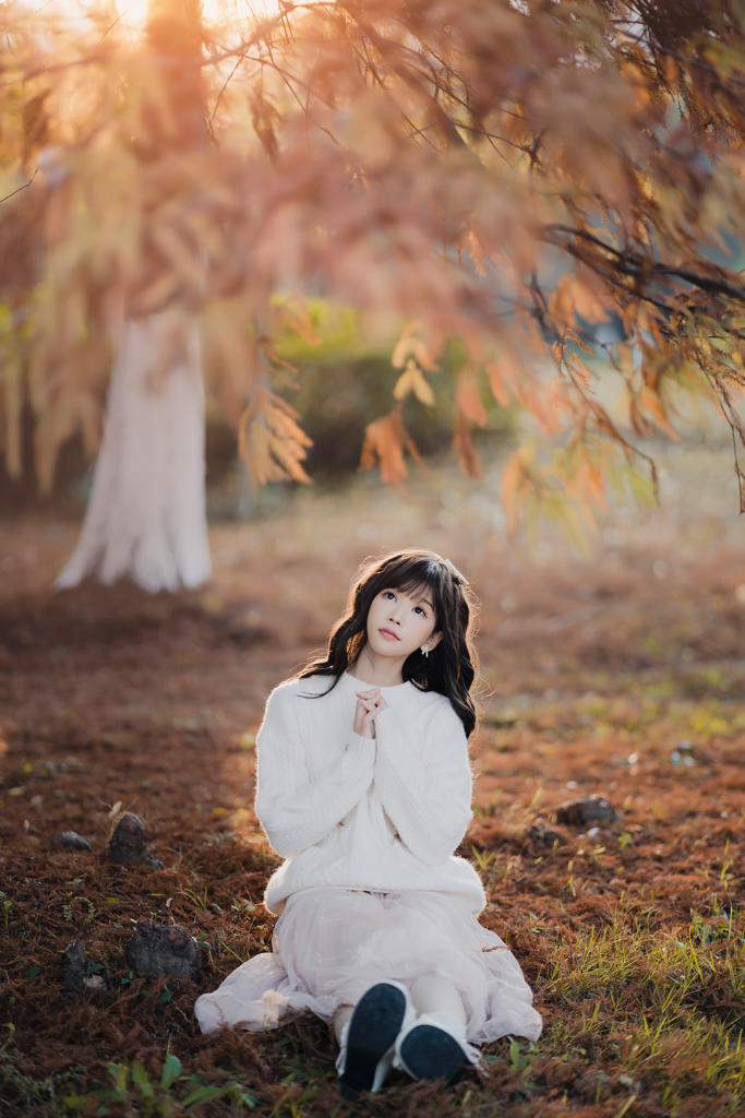 我摘的果子，已酿成酒，只等你来添香解愁。