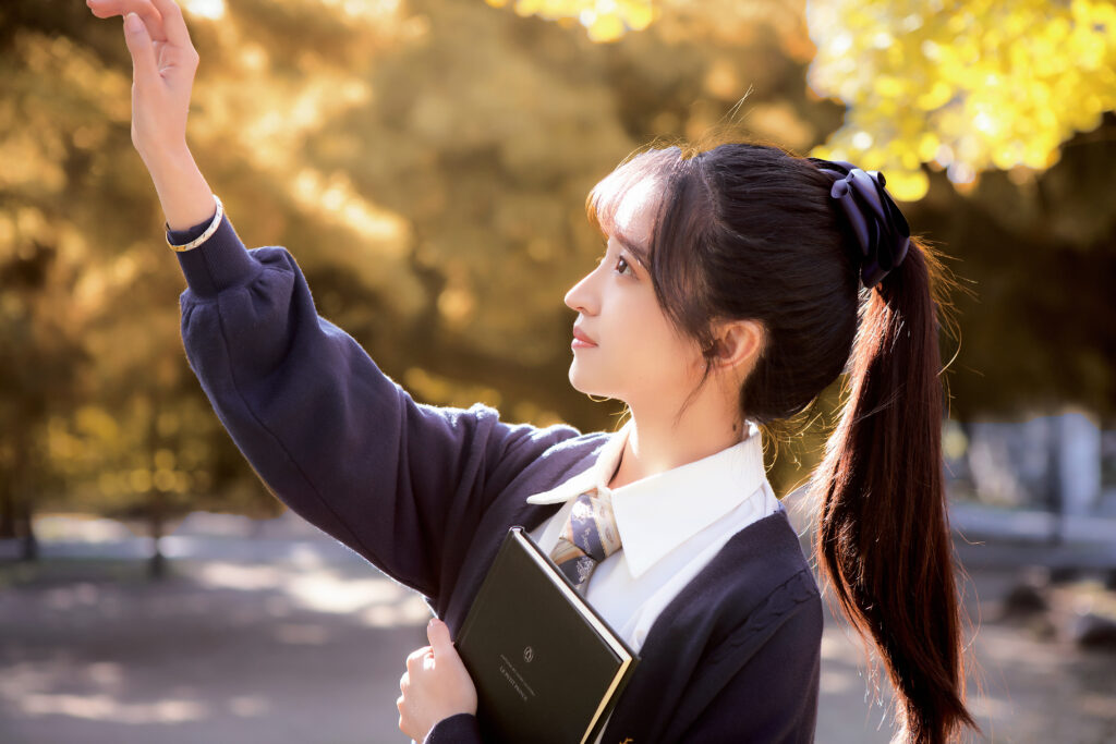 我欲见你，何惧一两个春秋。