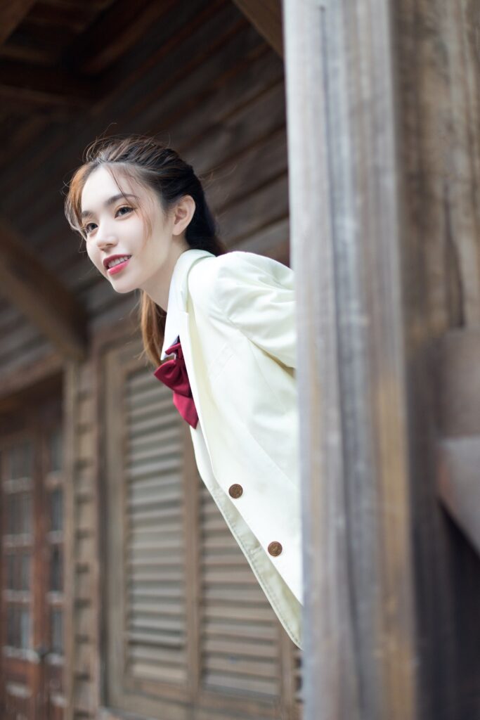 天涯地角有穷时，只有相思无尽处。