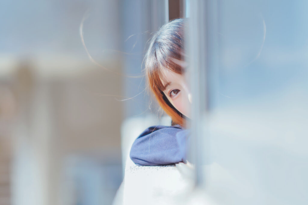 天涯万一见温柔。瘦应为此瘦，羞亦为即羞。