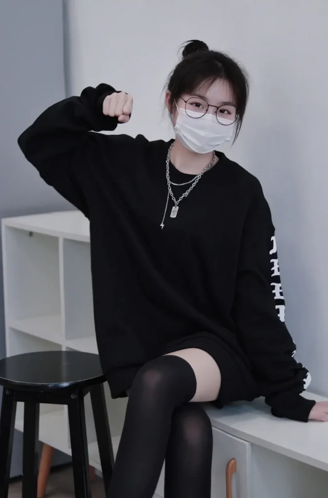 【写真美图】谁能拒绝过膝袜呢