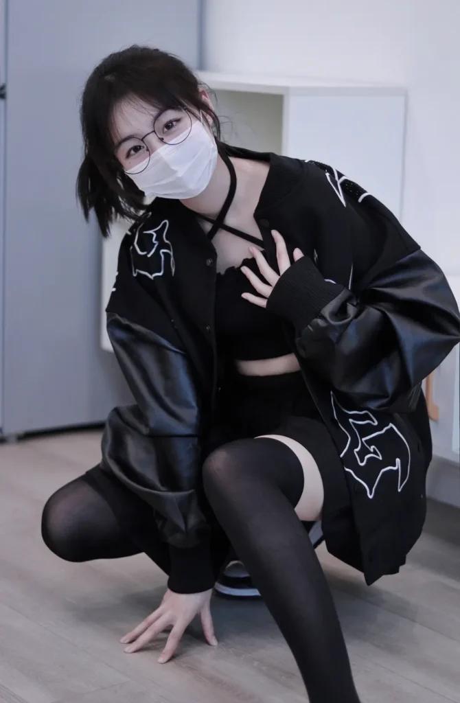 【写真美图】谁能拒绝过膝袜呢